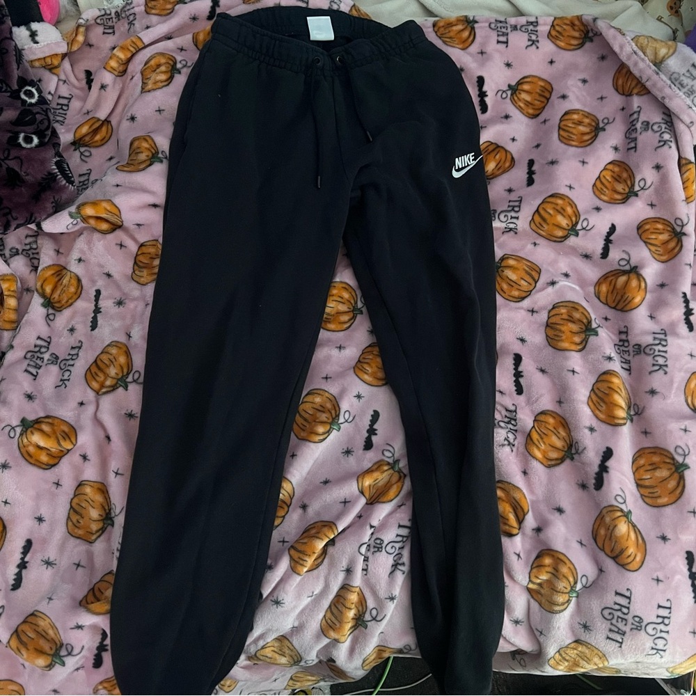 Nike Women’s  Black Sweatpants